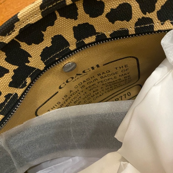 Coach Leopard Cargo Tote - Picture 4 of 4